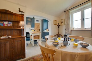 Dining - 2 Bed in Aldborough (oc-2174) (Aldborough)