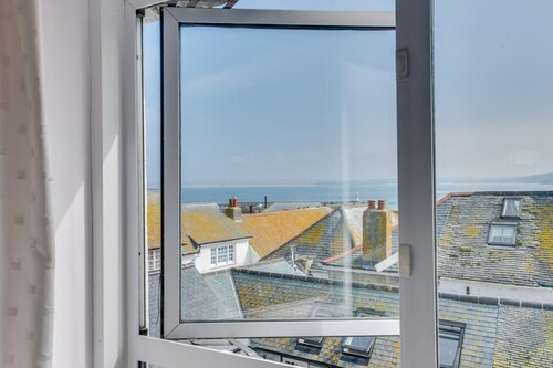 3 Bed in St. Ives (oc-virg14)