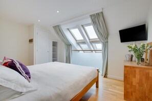Room - 3 Bed in Trevone (oc-stcad) (Trevone)