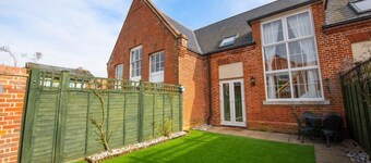 2 Bed in Southwold (oc-wis)