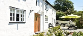 4 Bed in Two Waters Foot (oc-f27331)