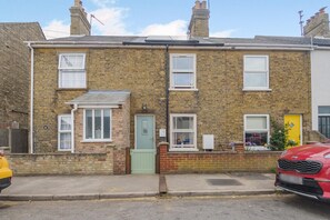 Exterior - 2 Bed in Pakefield (oc-p32922) (Lowestoft)