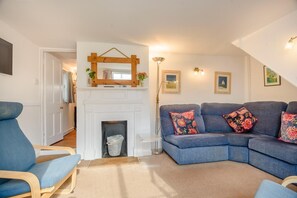 TV - 4 Bed in Aldeburgh (oc-al123) (Aldeburgh)