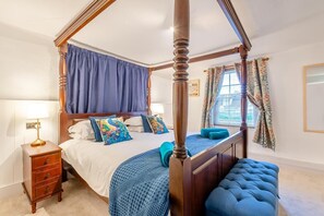 3 camere, culla da viaggio, Wi-Fi gratuito, lenzuola