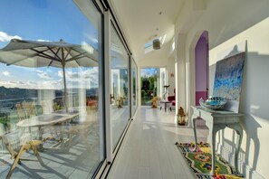 Dining - 4 Bed in Morcombelake (oc-wy403) (Morcombelake)