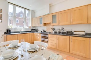 Microwave, oven, dishwasher, high chair - 2 Bed in Southwold (oc-sl135) (Southwold)