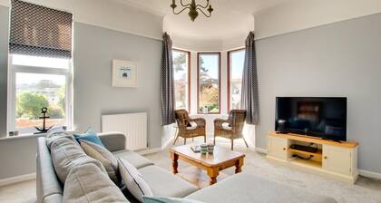 3 Bed in Swanage (oc-wy520)