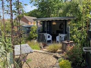 Property grounds - 2 Bed in Wenhaston (oc-seg) (Wenhaston)