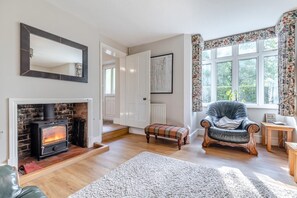 Interior - 3 Bed in Ashbourne (oc-u33033) (Kniveton)