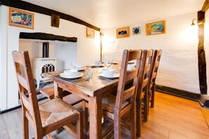 تناول الطعام