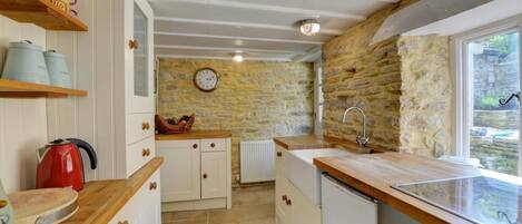 ميكروويف، فرن، مستلزمات طهي/أطباق/أوعية