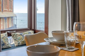 Dining - 2 Bed in Swanage (oc-wy547) (Swanage)