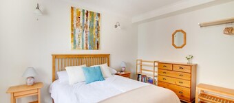 2 Bed in Swanage (oc-wy500)