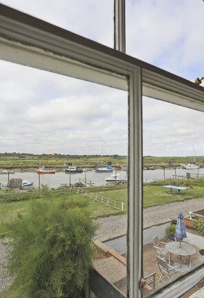 Interior - 4 Bed in Southwold (oc-hbr) (Southwold)