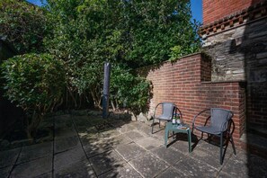 Terrace/patio - 2 Bed in Swanage (oc-wy491) (Swanage)