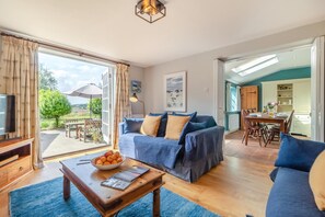Living area - 3 Bed in Westleton, Saxmundham (oc-est) (Westleton)
