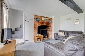 TV - 3 Bed in Saxmundham (oc-tnk) (Dunwich)