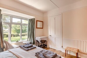 Ferros/tábuas de passar roupa, roupa de cama