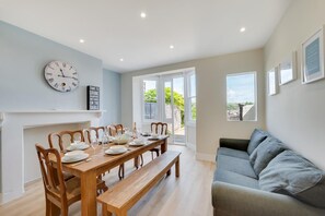 Dining - 4 Bed in Swanage (oc-wy350) (Swanage)