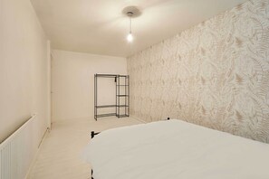 House | 2 bedrooms - Host Stay Coquet House (Morpeth)