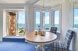Dining - 1 Bed in Swanage (oc-wy372) (Swanage)