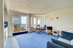 TV - 1 Bed in Swanage (oc-wy372) (Swanage)