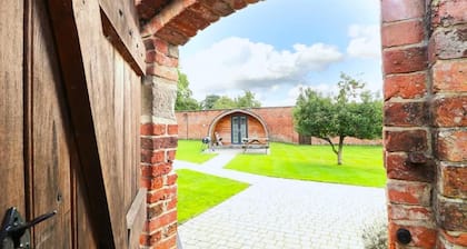 1 Bed in Rocester (oc-l33056)