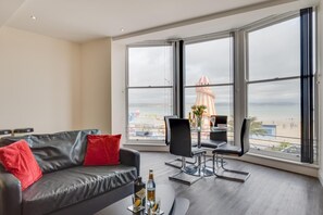 TV - 1 Bed in Weymouth (oc-wy434) (Weymouth)