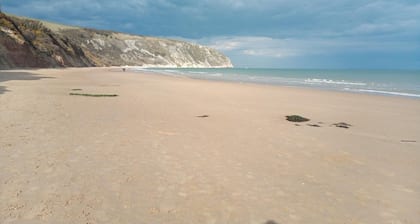 2 Bed in Swanage (oc-wy465)