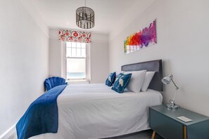 2 chambres, fer et planche à repasser, Wi-Fi gratuit, draps fournis