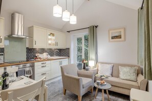 TV - 1 Bed in Lynton (oc-f33095) (Lynmouth)