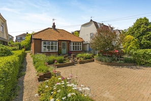 Exterior - 2 Bed in Southwold (oc-wol) (Southwold)