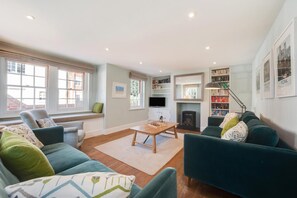 TV - 3 Bed in Southwold (oc-asht) (Southwold)