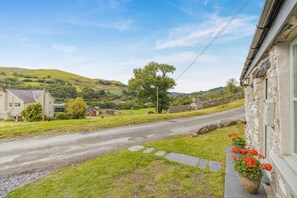 Property grounds - 2 Bed in Cwmystwyth (oc-p32779) (Cwmystwyth)