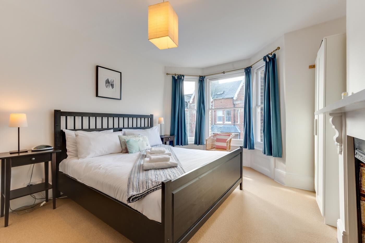 Iron/ironing board, free WiFi, bed sheets