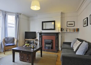 TV - 4 Bed in Southwold (oc-sl140) (Southwold)