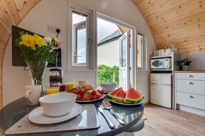 تناول الطعام