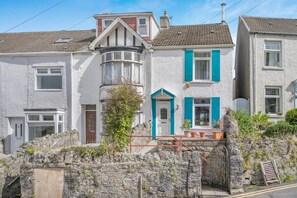 Exterior - 3 Bed in Mumbles (oc-m33090) (The Mumbles)