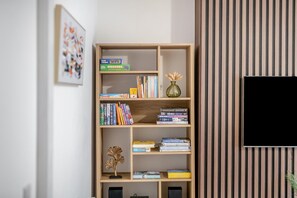 Interior - 3 Bed in Skipton (oc-g33088) (Skipton)