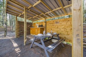 Outdoor dining - 1 Bed in East Firsby (oc-t33098) (East Firsby)