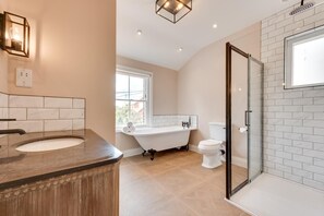 Hair dryer, towels - 4 Bed in Southwold (oc-44stra) (Southwold)