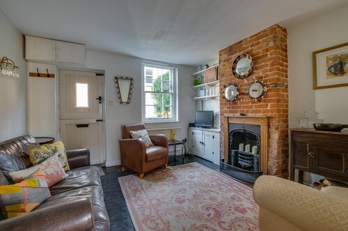 1 Bed in Woodbridge (oc-jsm)
