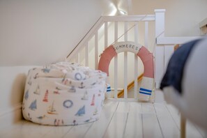Children’s area - 3 Bed in Robin Hoods Bay (oc-s33129) (Robin Hood's Bay)