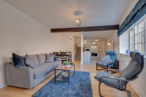 TV - 2 Bed in Seahouses (oc-nb1946) (Seahouses)