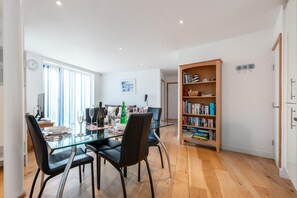 Dining - 2 Bed in Southwold (oc-tur) (Southwold)
