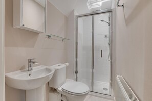 Hair dryer, towels - 1 Bed in Jedburgh (oc-nb1951) (Jedburgh)