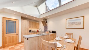 Dining - 2 Bed in Southwold (oc-weh) (Southwold)