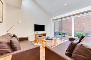 TV - 2 Bed in Southwold (oc-weh) (Southwold)