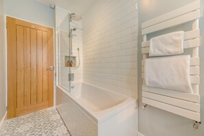 Hair dryer, towels - 3 Bed in Melkridge (oc-b33370) (Melkridge)