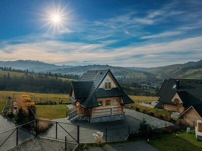 'Highlander's Retreat' with sauna